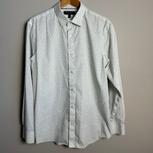 Banana Republic Factory Men's Slim Fit Allover Flower Non-Iron Button Up Shirt L